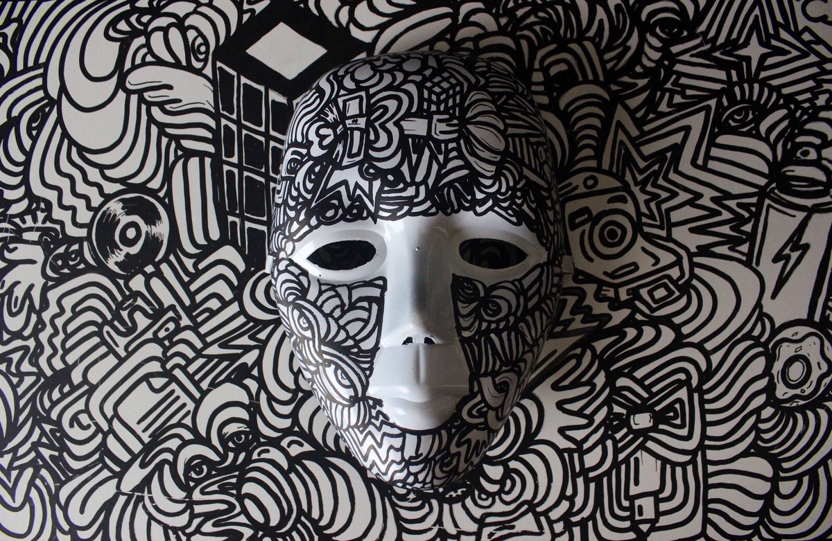 Lawyartist's tweet photo. Please support me by RTing this custom mask I made between 11pm yesterday and 2am today.

RT if you think it’s cool 🚀

Like if you want to see a video of the process 🖤 

💥 https://t.co/86RRkqGzO4