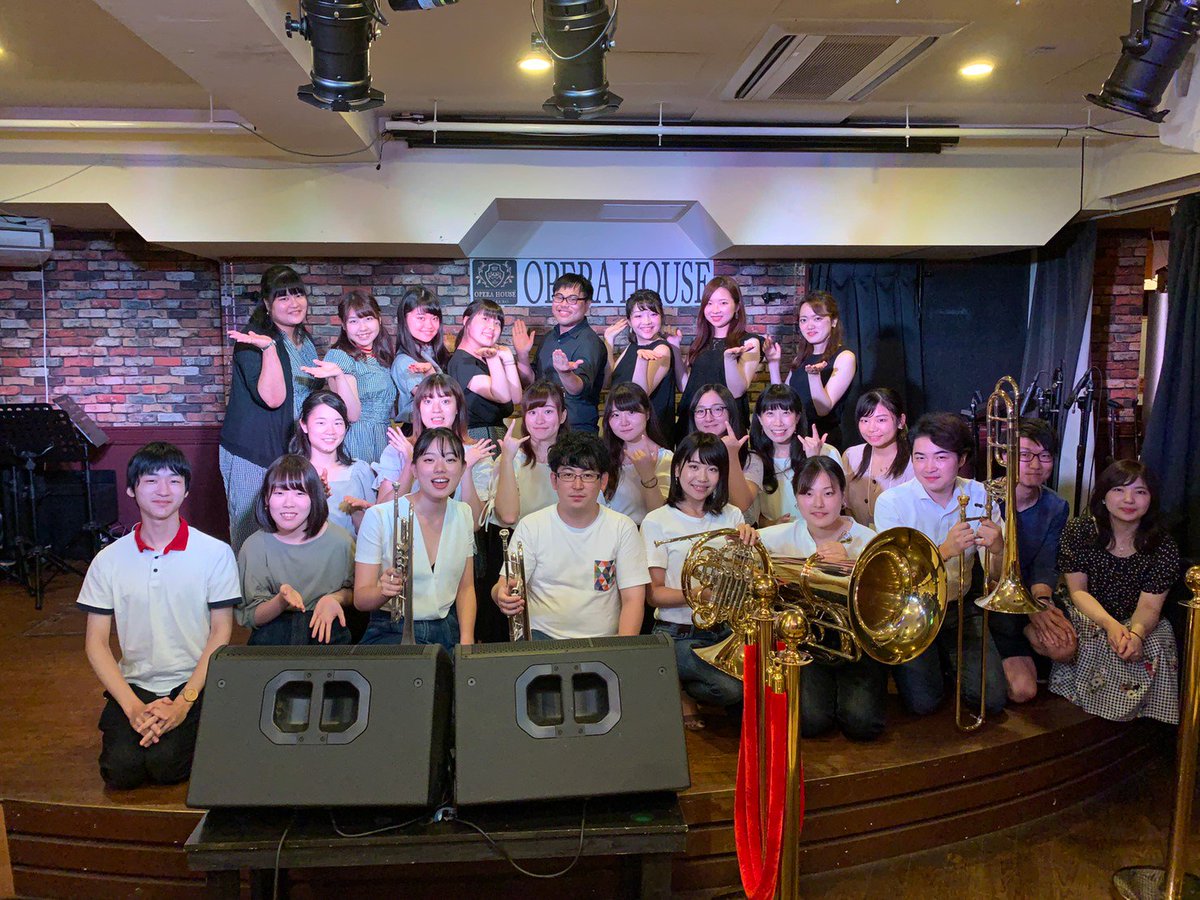 Quartetf4's tweet photo. wearemusicianでの演奏が終わりました！
反省点沢山ありましたが、心強いお言葉をお客様から沢山頂き、また頑張りたいと思います！！
今後とも、Quartet-f-を宜しくお願い致します✨
@weare_musician https://t.co/D8W2QYJEFE