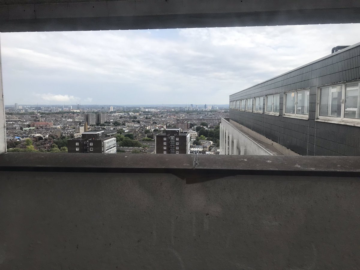 Lailanie33's tweet photo. Take the stairs day challenge.. but work on the ground floor.. thanks to my colleague Con who was happy to join the challenge with me.. went up the stairs to the 15th floor. #supportfromfriends  #NursesActive #WeActiveChallenge2019 @Marie_Batey https://t.co/zxvfj0M4GP