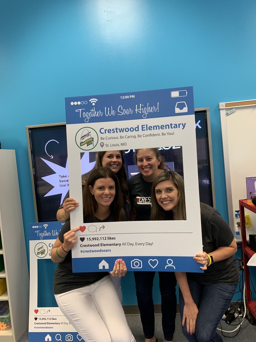 pichlerclass's tweet photo. Third grade is ready for the new year! #crestwoodsoars #whywefly https://t.co/1oWkjURMk2