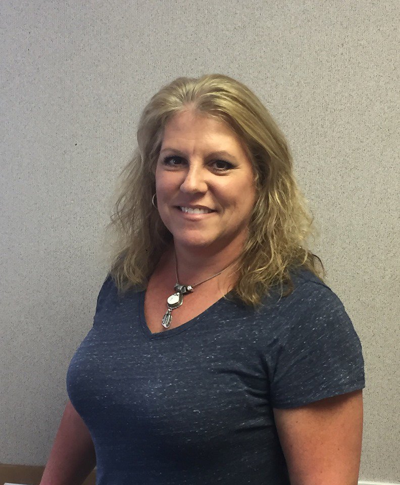 NBSmain's tweet photo. Meet Traci! Traci has worked in the industry for over 30 years, loves Harley's, and is a big fan of live local bands!
#northeastbuildingsupply #cornwallbridge #staff #meetthestaff #hardware #hardwarestore #paintstore https://t.co/Hk1Hc2XJgx