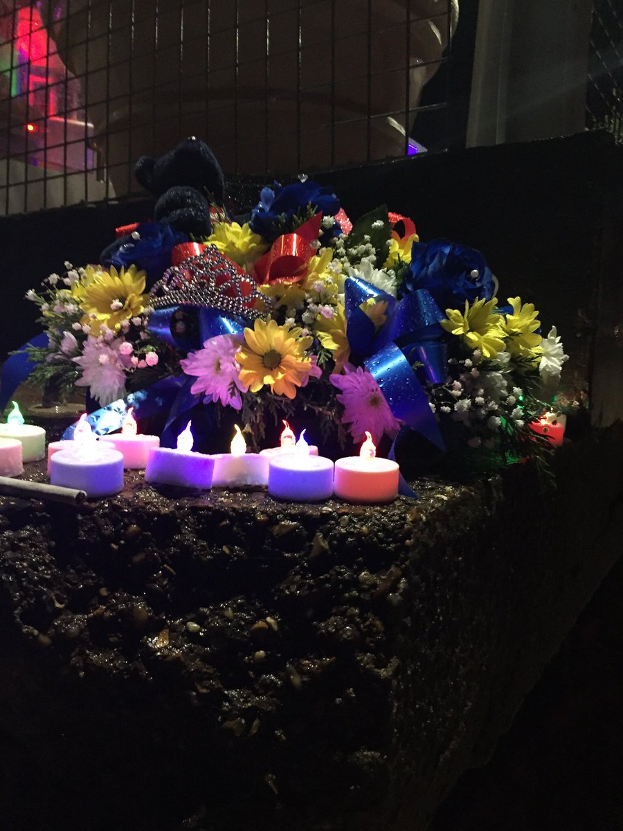 #RT care n share ❤️ Bens #family need your #help! #memorialbench #donate #letsmakethishappen #community #remember #support facebook.com/1630817344/pos… bench donation link :
justgiving.com/crowdfunding/b…