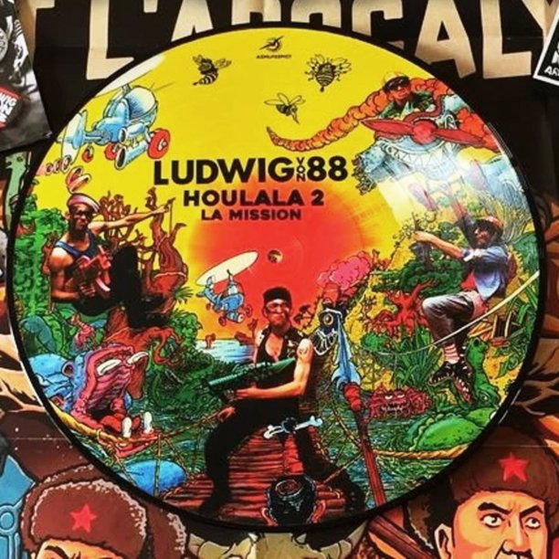 ZoneMondiale's tweet photo. Ludwig von 88, "Houlala 2 : La Mission".
Vinyle Picture Disc, toujours dispo sur le shop AZM :

https://t.co/A7ZTbcKcJD

#lv88 #punkfrançais #houlala https://t.co/B0JjXvy1RP