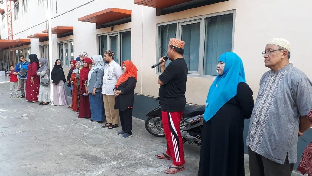 PHariwan's tweet photo. Semoga Allah terima ibadah kurban kita ....  Aamiin https://t.co/6CehE6vvEt