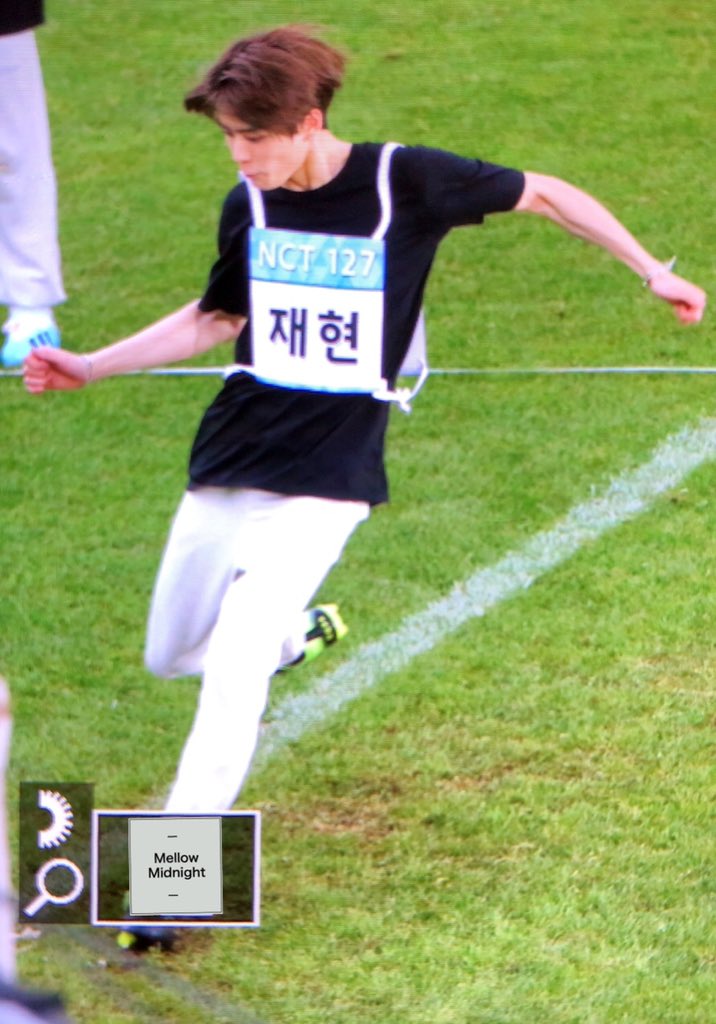mellow_midnight's tweet photo. 190812 아육대
#재현 #JAEHYUN #NCT127 https://t.co/vb6lHtj6yt