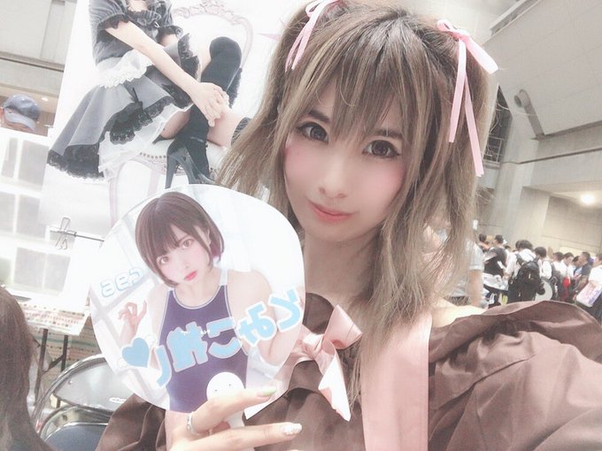 Twitterのコスプレ画像15