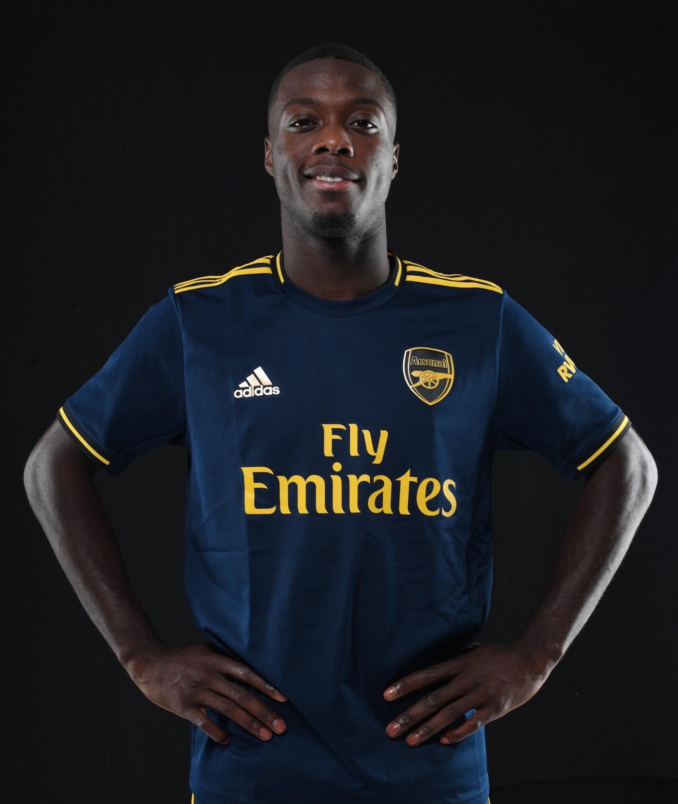 Arsenal 2019 to 2020 away kit sale