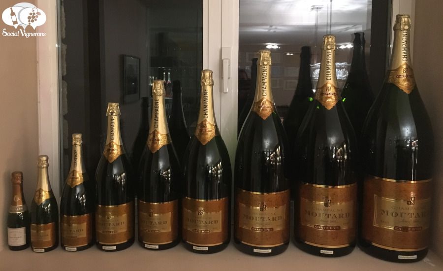 Montemaggio's tweet photo. How #Bottle Size Affects the Flavor of Wine during Aging https://t.co/R2NTh0BCQx by @SocialVignerons #bottlesize #wine https://t.co/Ey1zkZiNTL