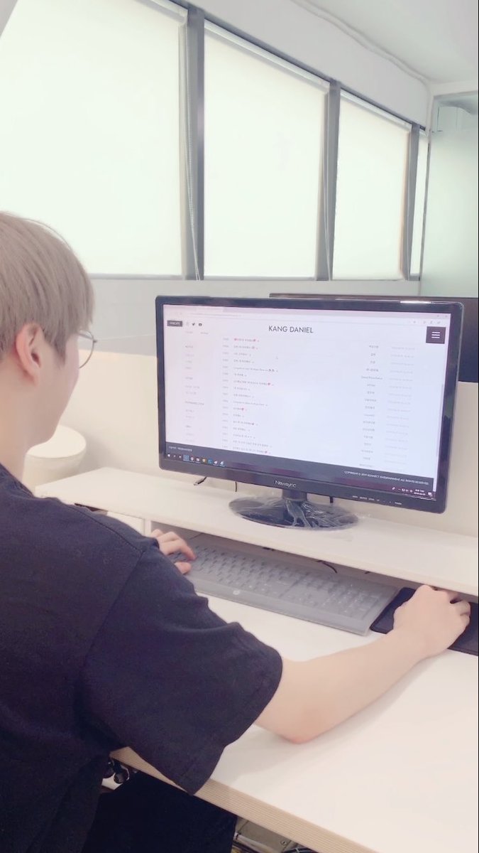 YAYAbaabor's tweet photo. ชื่อด้อมแม่จะมาแล้วใช่มั้ย แม่รออยู่นะคร้าบ #คังแดเนียล #KangDaniel​ #CEOKang https://t.co/u5WA6ChXax