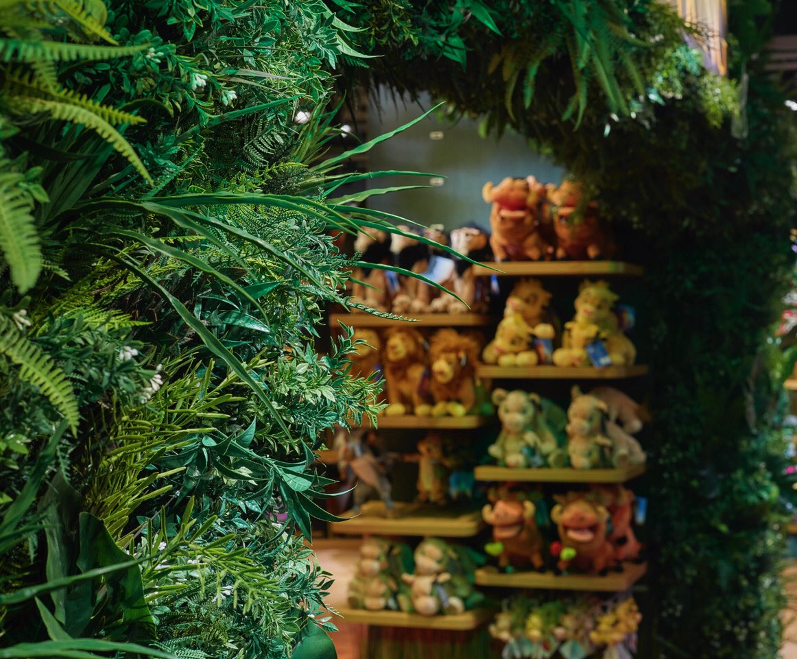 Very proud to have delivered this for #Disney alongside our sister company @propabilityuk #vm #retail #fauxfoliage