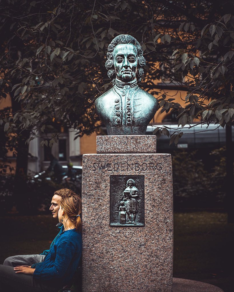 larssonvideo's tweet photo. Sweden has a lot of fascinating people in our history.
Swedenborg - scientist, engineer, theologian, philosopher and mystic... 
#photograph #photogrid #photooftheweek #photographerslife #photographyaddict #photographystudio #cannonphotography
#sverige #fotograf
#swedenborg https://t.co/sM81tk05df