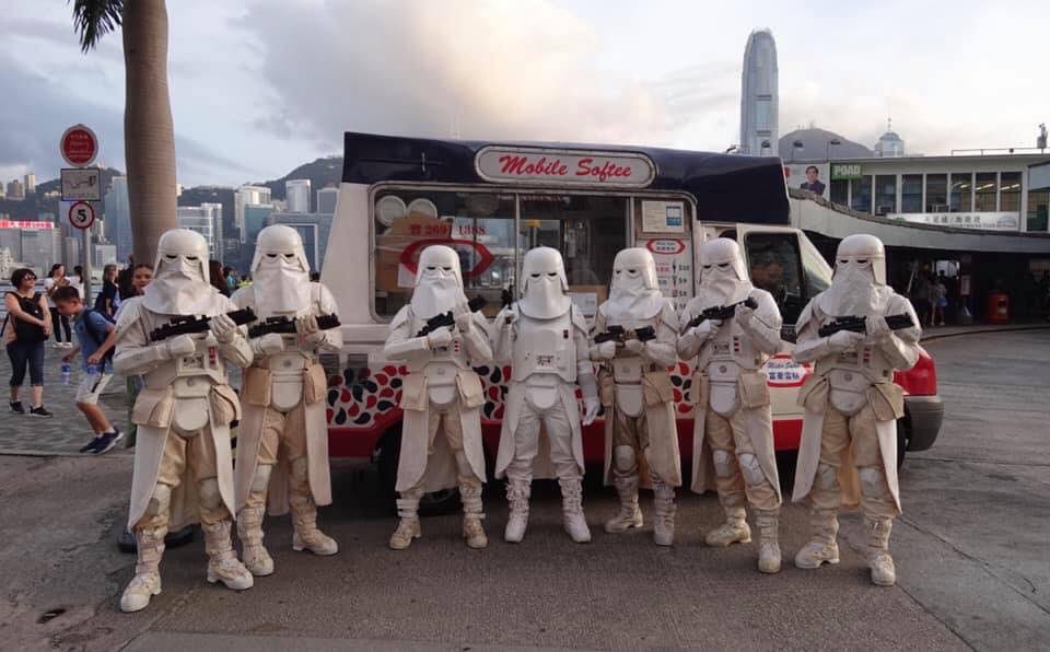 Snowies always making sure the priorities are secure. Great work troops! 

#501stLegion #HongKongGarrison #BlizzardForce