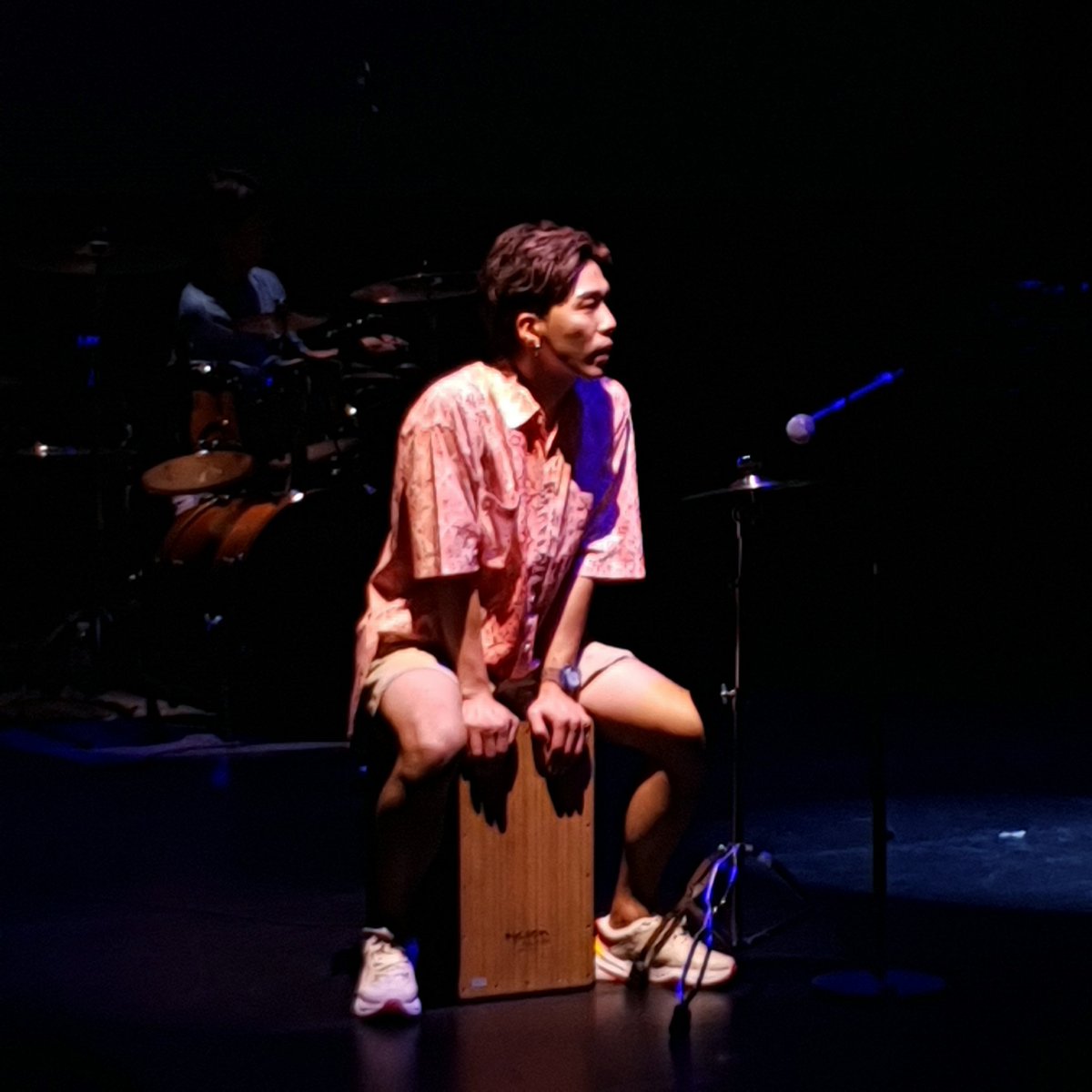 D2_useful_info's tweet image. 남경동은 오늘 정말 대단했다!
콘서트 너무 수고하셨습니다! 너무 멋있었어요😊 생명연장의 웃소! 영원하라~🥰🎉🎉