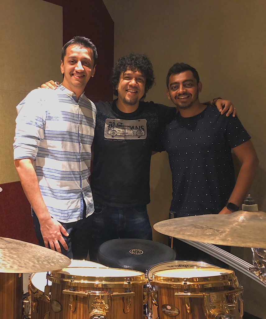 dddrums's tweet photo. It was great to have a dear friend & one of the finest singers @paponmusic at our studio #TheClick today. A big thank you from @umangkeys & I for singing our song 🙏🏼
Can’t wait to share this one with everyone!
#Papon #DarshanUmang #SiddhantKaushal #IndependentMusic #AtTheClick https://t.co/vPKg1xlczA