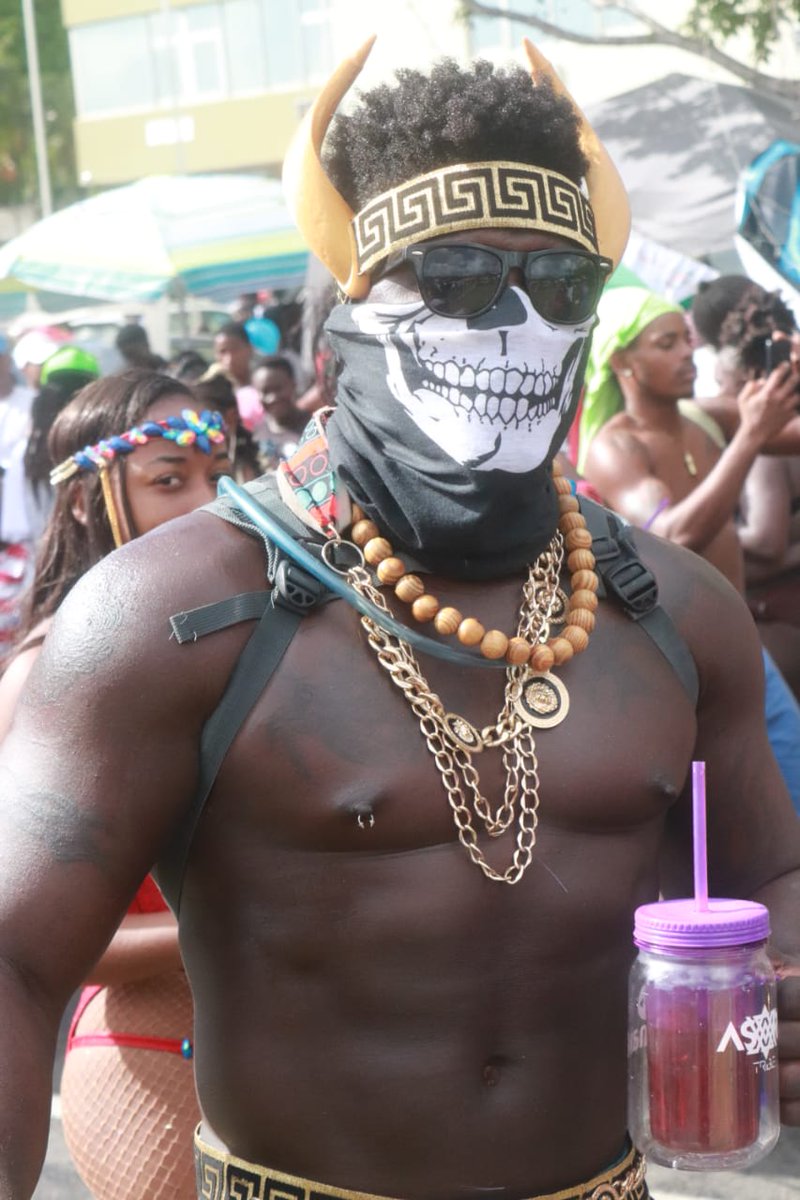 AsariTribe's tweet photo. #mcm Asari ladies like their men the same way they like their coffee, black...
#asaritribe #asaricarnival #stluciacarnival2019 #stluciacarnival https://t.co/2VWa3vcf65