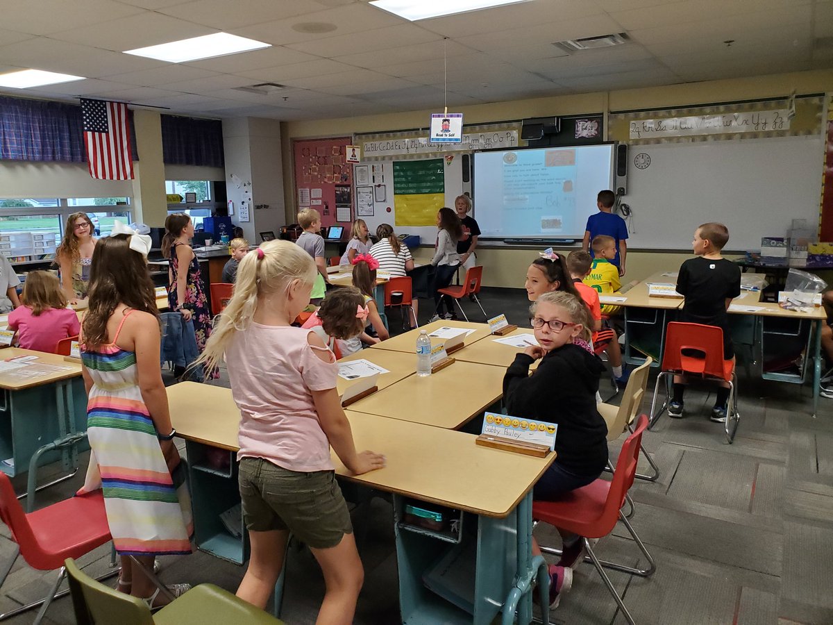 BHMSD_Brad's tweet photo. Welcome #Back2BHMSD at Bluffton-Harrison Elementary School! Students are ready for success this year! Reconnecting with old friends and making new ones, it is great to have classrooms packed with students again! https://t.co/maJjgt9xsP