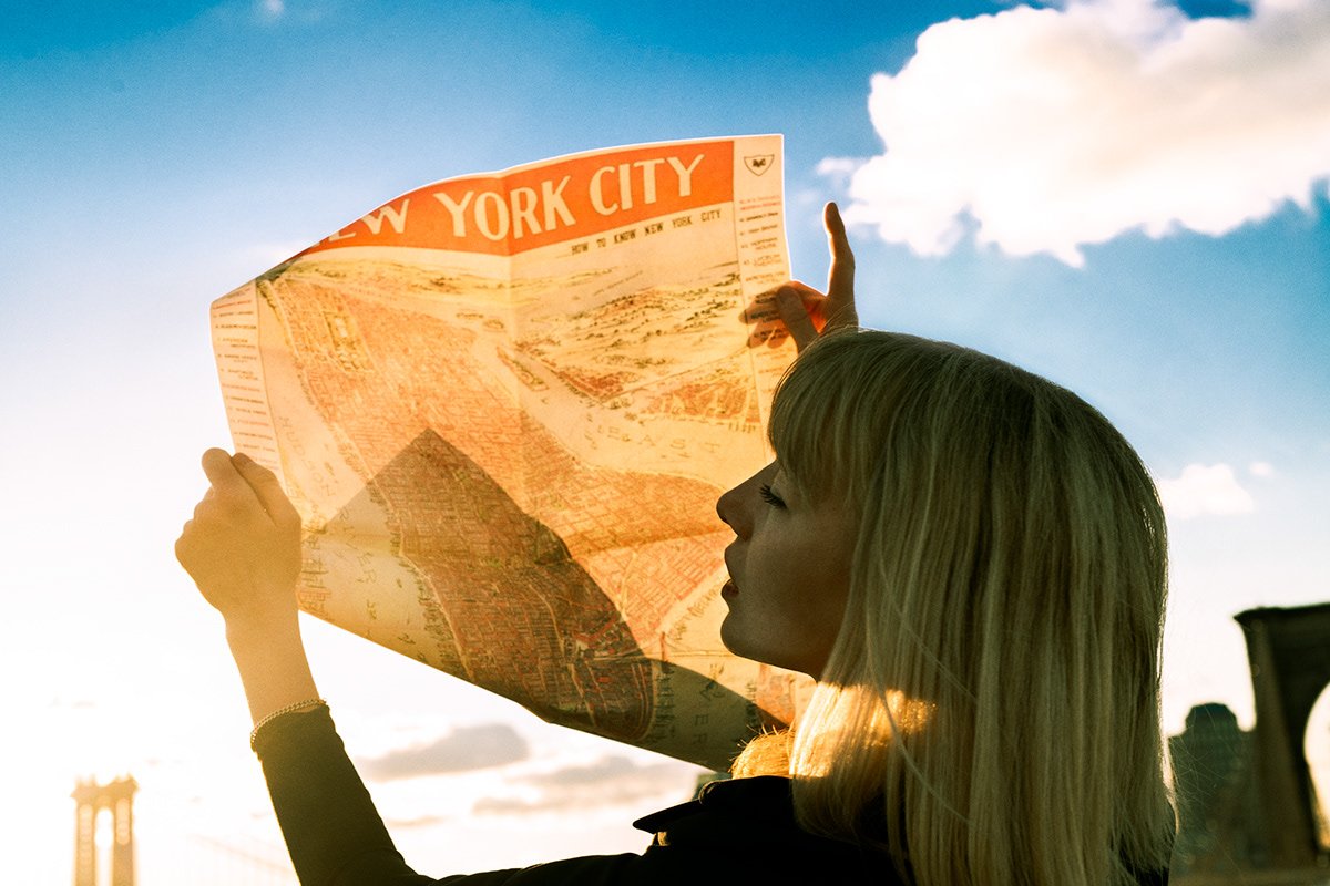 elton_cuisines's tweet photo. Avec la série « #NEWYORKOPHILIA », la #photographe Russe Elizaveta Porodina confirme son #talent pour les mises en scène stupéfiantes. On adore la #légèreté de ses photos !
https://t.co/Lc7pGO85R1
#Photography #MoodBooster #TouchOfART https://t.co/u4QTDjfvaI