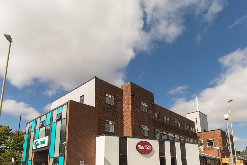 Bar52SS's tweet photo. ⛱️ Visited our South Shields bar yet?

Located within the Sea Hotel, you'll catch all the live sports, dart boards, pool table, snacks and beers there! 

It's just opened this year so if you're in the area when a game is on, pop in and check it out 🍻

#WhitleyBay #SouthShields https://t.co/pSIWGYmF3D