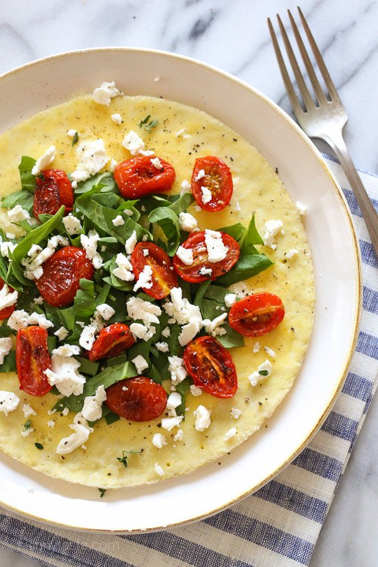 SixOClockShow's tweet photo. Ain't nobody's got time for hours in the kitchen! ๐
โโ๏ธ We have Trisha Lewis AKA Trishaโs Transformation in the #SixKitchen tonight whipping up a quick and healthy chicken omelette with rocket and feta cheese salad! ๐ฅ๐ฅ https://t.co/HvKEWm6qaX