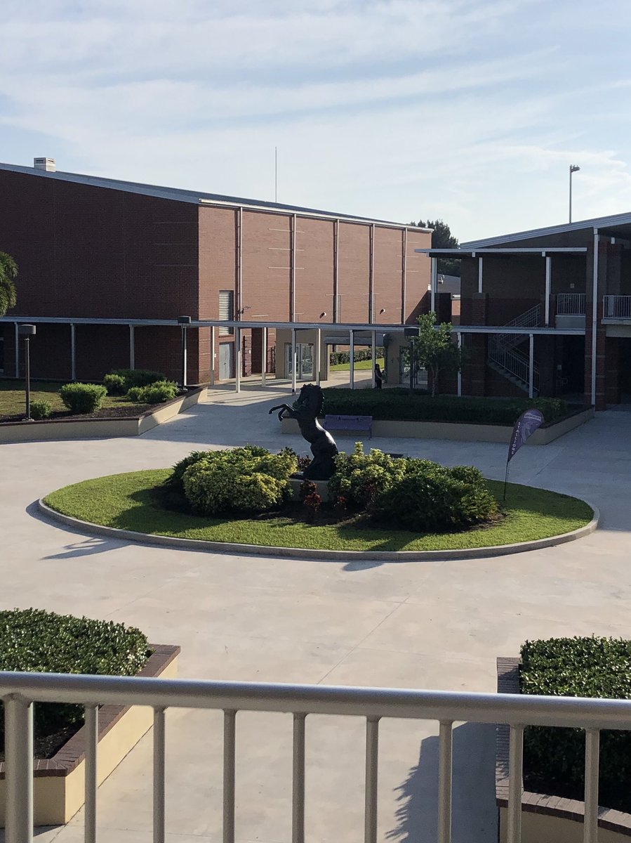 MrPriceAMS's tweet photo. Day 1! Excited to get going in room 2-202. What a special place we get to work at!! https://t.co/ti6D3zS281