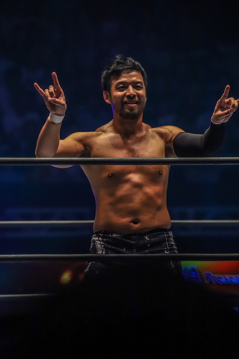 taigaPhoto_pw's tweet photo. 8.12 新日本プロレス 武道館
←before KENTA after→
ヒール KENTAめっちゃいい表情じゃん
てことはShow me respect時代の KENTAが見れるってことか
#njpw #g129 #showmerespect https://t.co/I5N97jCJcF