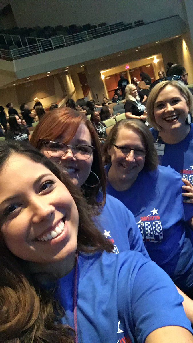 getLITwLiteracy's tweet photo. @KleinISD Convocation with our new specialist #dreamteam @MittelstadtKISD @TraciPrice @carrie_bickford @ABrockermeyer https://t.co/LAu0RWxmBj