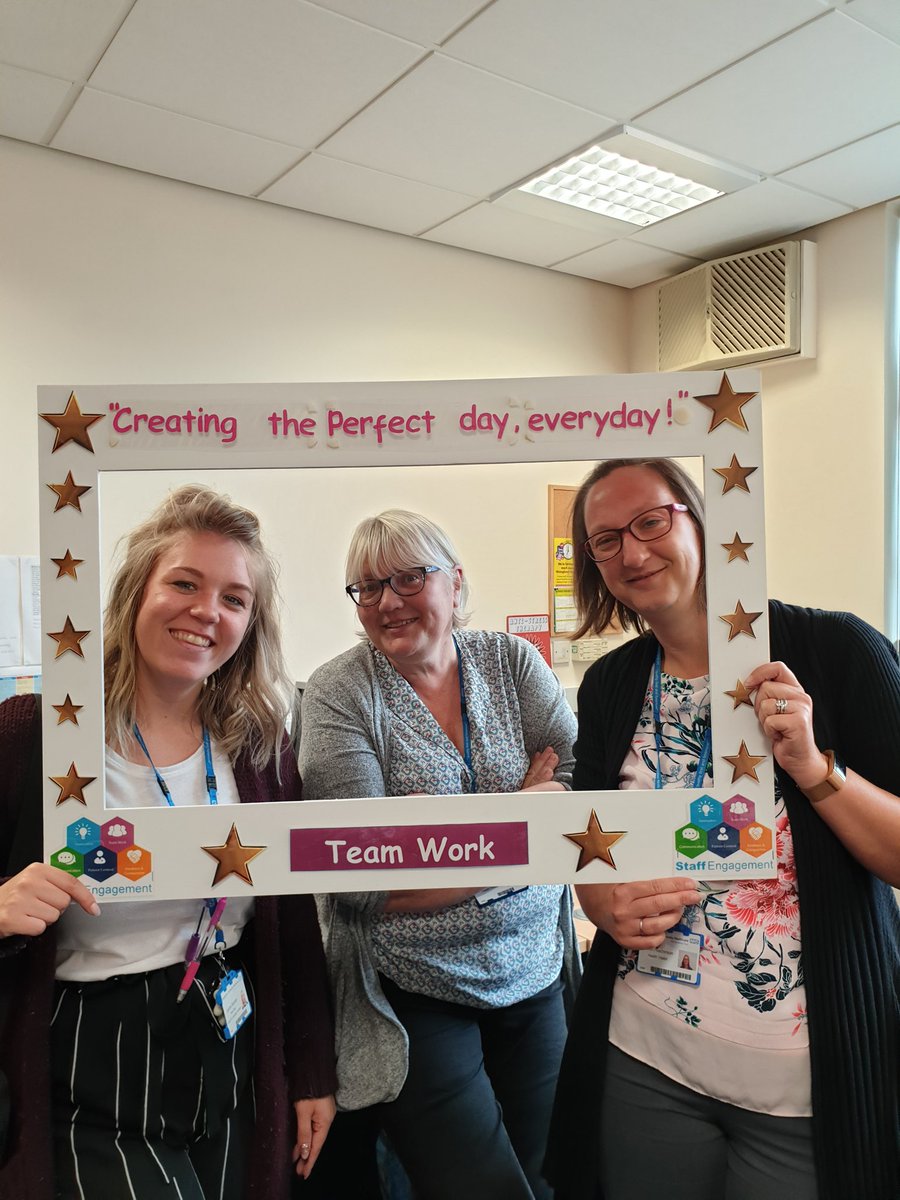 alison_pywell's tweet photo. #Coldhurst team are the best.... https://t.co/3laW6PwhLF