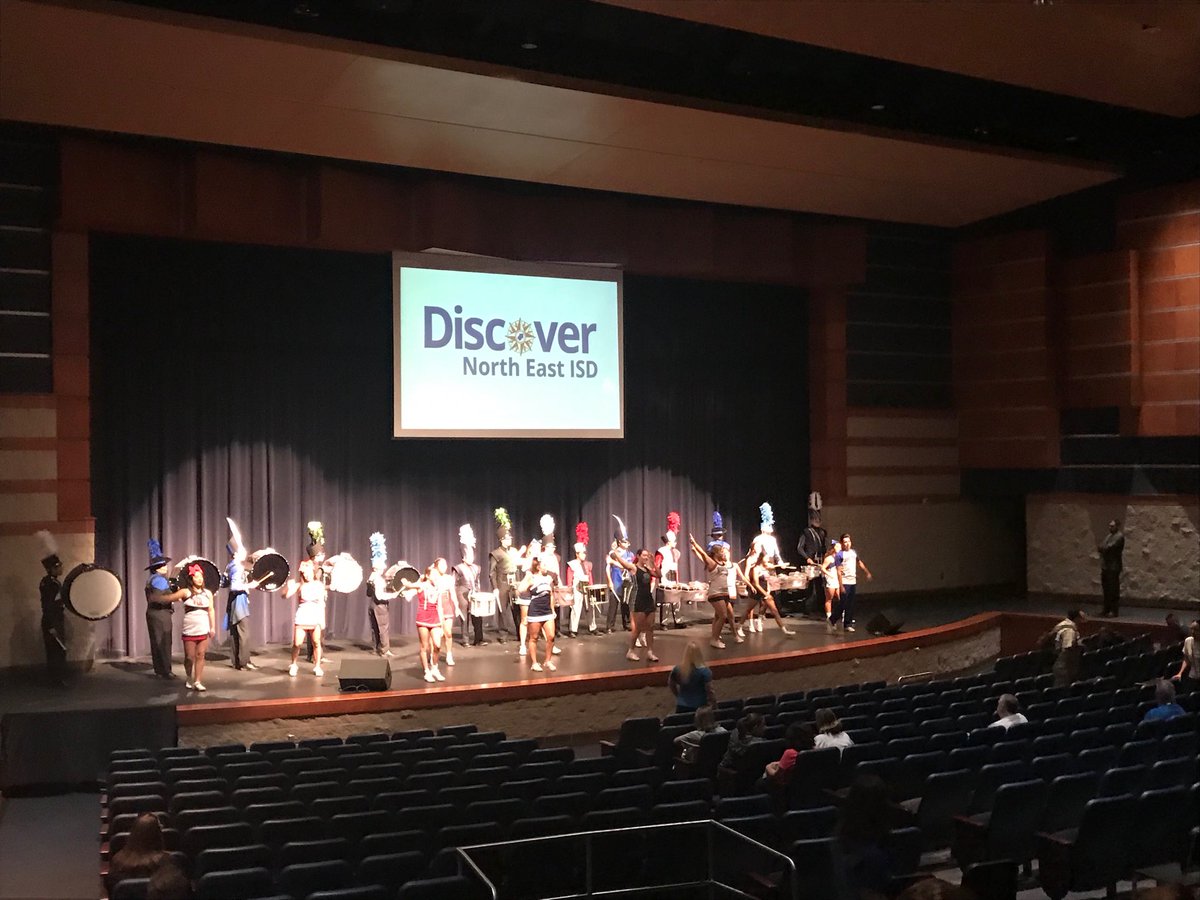 WulfsbergM's tweet photo. Convocation 2019 -Welcome Back! Madison Cluster rocks. It’s going to be a great year. #theNEISDway #preparingforlearning https://t.co/qZz5y4CNHW
