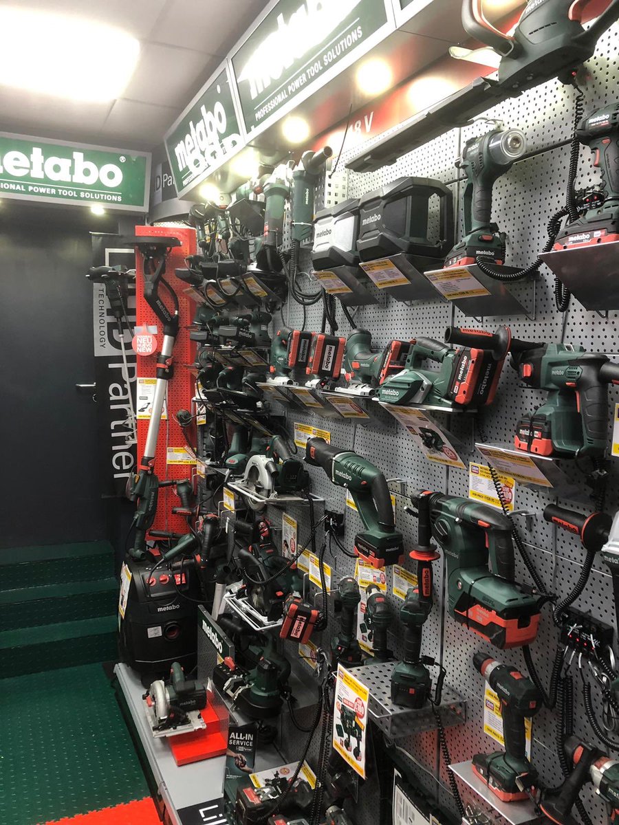 MetaboUK's tweet photo. @DM_Tools have been busy revamping their @MetaboUK #LiHD partner display! Expert knowledge and ALL-IN Service. #Twickenham #cordless #metabo #service https://t.co/yTZkXZREho