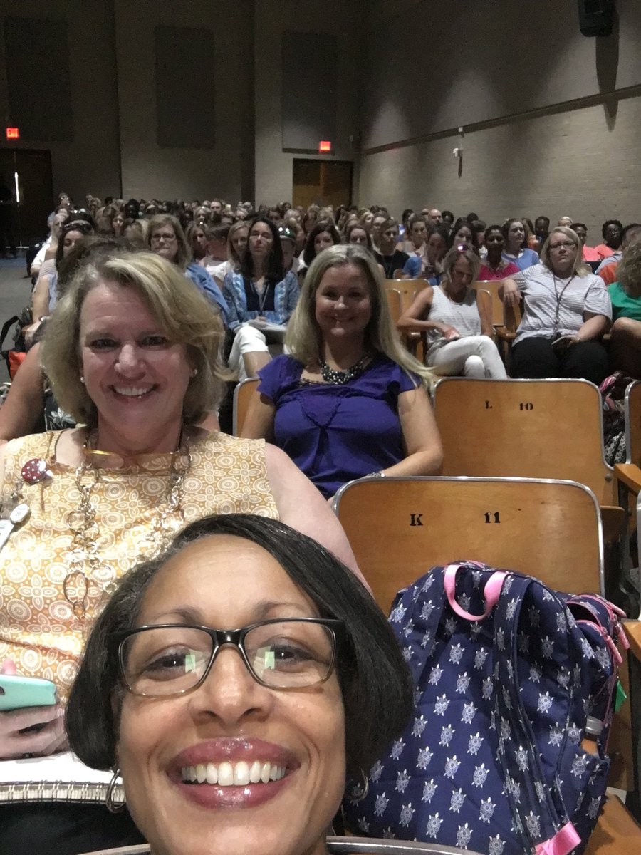 RichmondDrive's tweet image. So excited to be ⁦@RockHillSchools⁩ PLC conference! #OneTeamOneMissiomOneRockHill #PLCconference