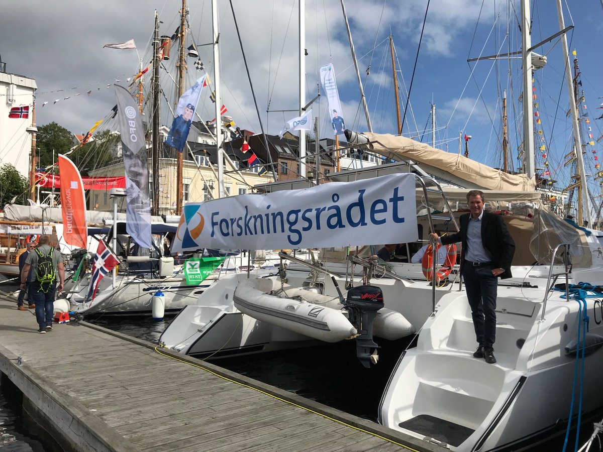 jarottingen's tweet photo. Vi i ⁦@forskningsradet⁩ er klare for å delta i rundt 40 debatter for å vektlegge forskning og innovasjon når #arendalsuka19 skal diskutere samfunnnsutfordringer, bærekraft, verdiskaping og grønn omstilling. Besøk oss på båten i Pollen 😊 https://t.co/rEVJ9DWLbM