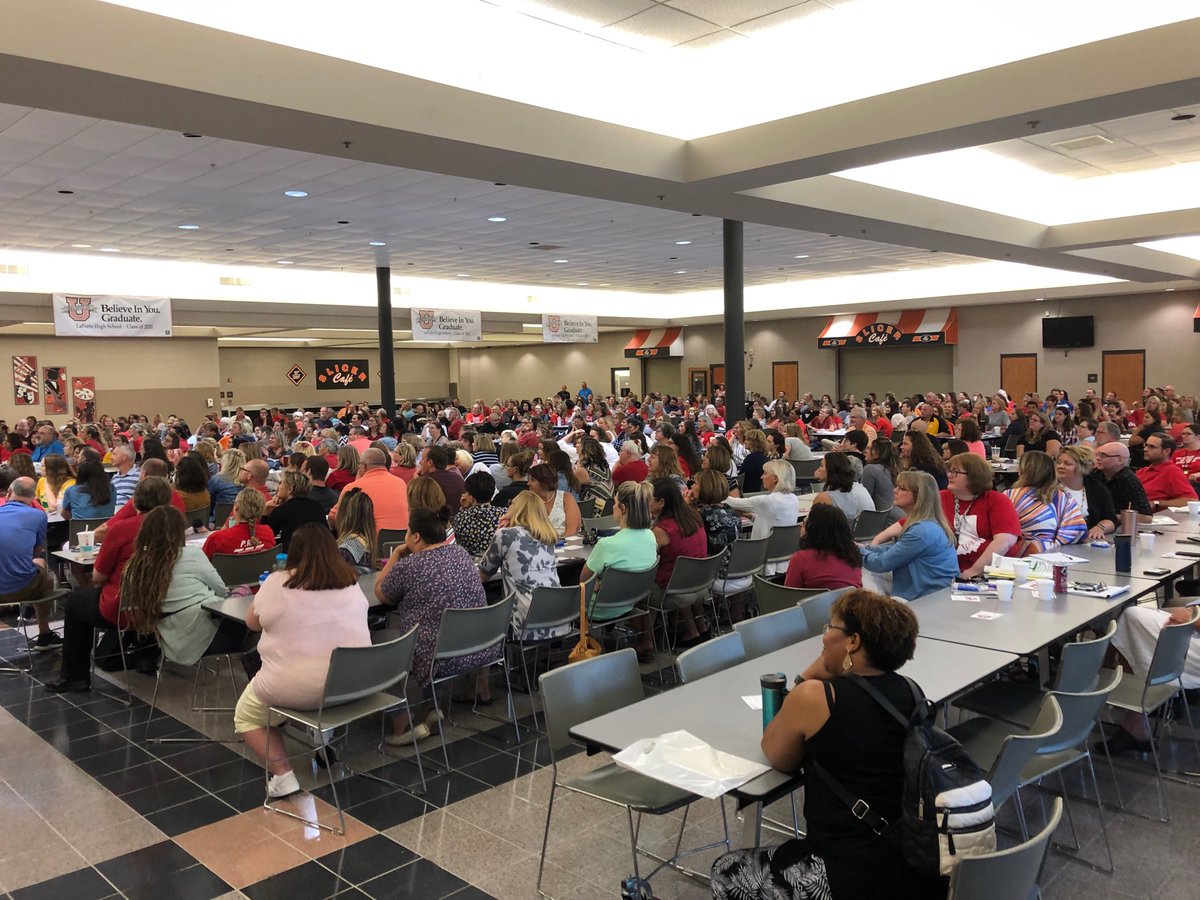 greghunt7's tweet photo. One of my favorite days of the year, The First Teacher Day Kickoff Breakfast at LaPorte Community School Corporation. It is going to be an OUTSTANDING school year! #LPCSC #LPontheRise #Slicers https://t.co/6KC57yA55X