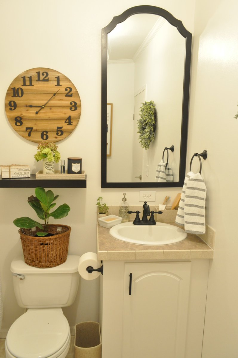 Sharing how I spark joy in our home by refreshing a small bathroom with <a href="/BHGLiveBetter/">BHG at Walmart</a> products from <a href="/Walmart/">Walmart</a> ...check out this blog post with all the details: beckysfarmhouse.com/2019/08/spark-…
#bhgatwalmart #bhglivebetter #ad
