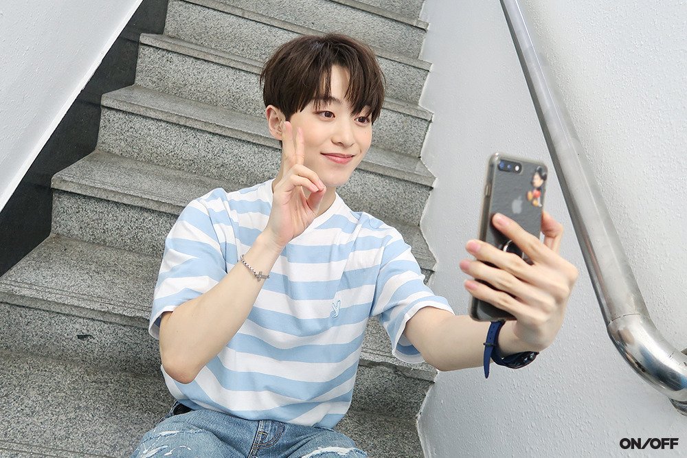 Laun_Thailand's tweet photo. *CAFE* 190812 ONF DIARY #69 #LAUNDAY #해피라운데이
🐣 #LAUN #라운 🐣
#ONF #온앤오프 #HAPPYLAUNDAY
-1- https://t.co/g126VXubaD