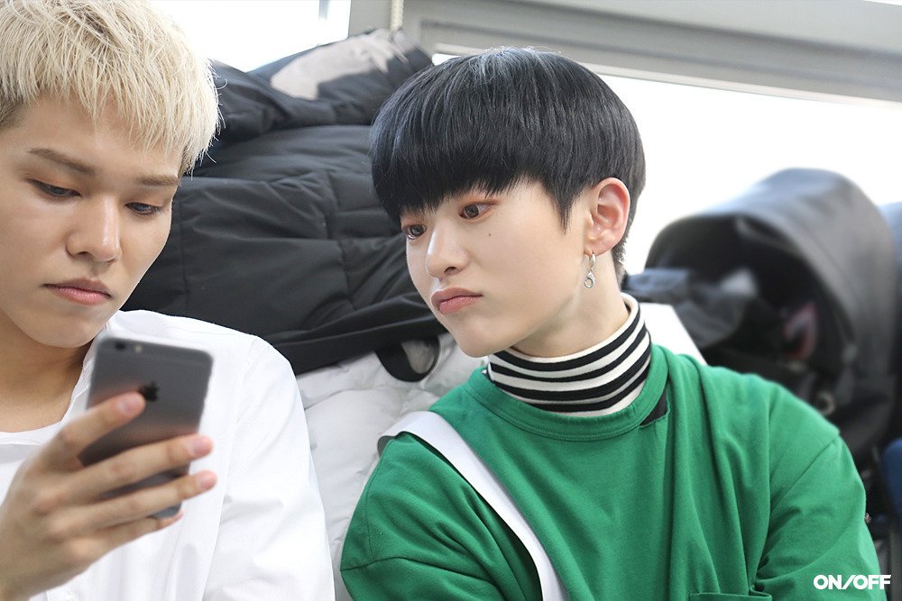 Laun_Thailand's tweet photo. *CAFE* 190812 ONF DIARY #69 #LAUNDAY #해피라운데이
🐣 #LAUN #라운 🐣
#ONF #온앤오프 #HAPPYLAUNDAY
-2- https://t.co/0Mu1Ixot3N