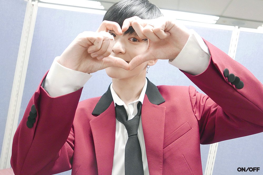 Laun_Thailand's tweet photo. *CAFE* 190812 ONF DIARY #69 #LAUNDAY #해피라운데이
🐣 #LAUN #라운 🐣
#ONF #온앤오프 #HAPPYLAUNDAY
-6- 🐣💛 https://t.co/UMRE8VrQhO