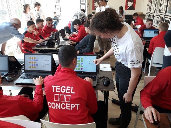 CoderDojoBe's tweet image. Today is #IYD2019 This year’s theme ‘transforming education’ is all about making education more inclusive & accessible. So today we celebrate everyone helping us achieve our goal to include more kids from challenged backgrounds. Every kid has the right to code! #CoderDojo4All