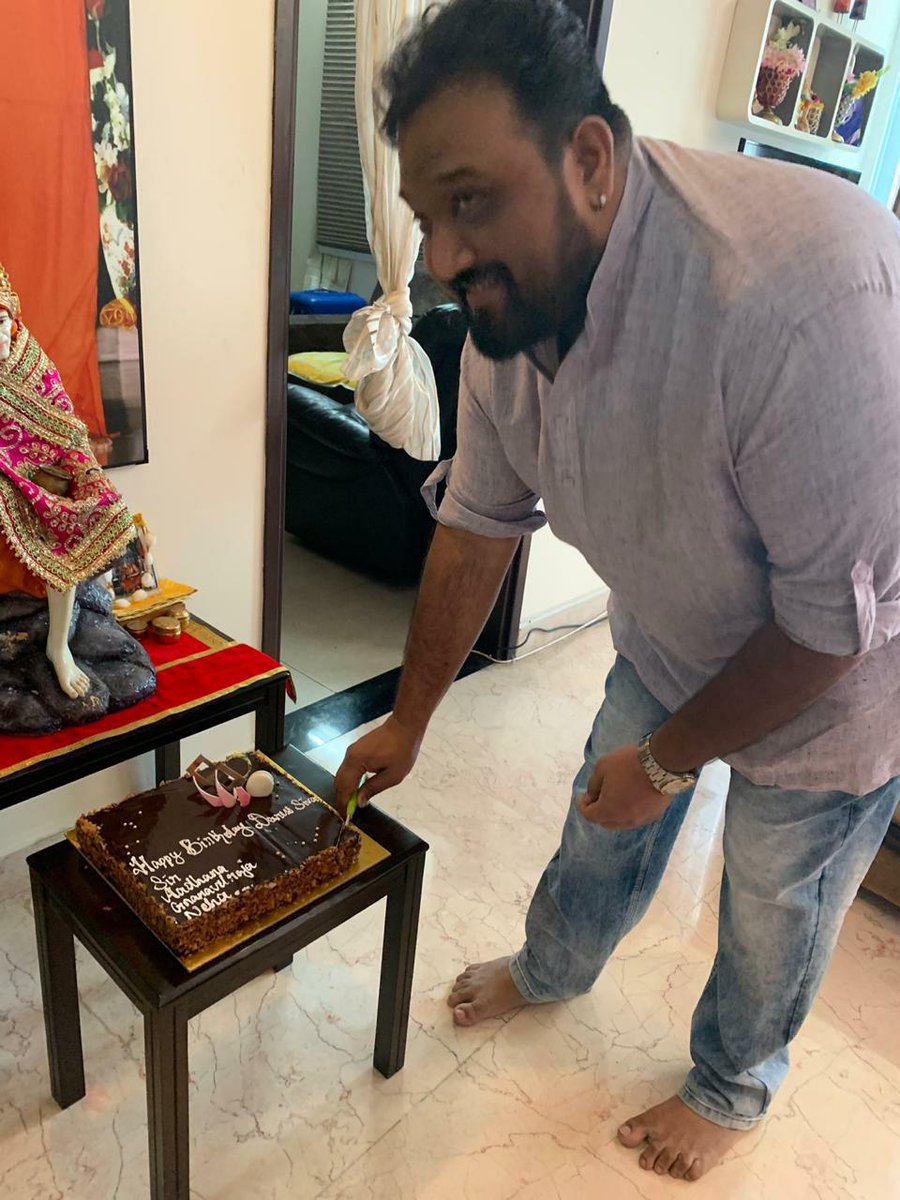 StudioGreen2's tweet photo. Sai Sai 🙏
A Special close to the heart birthday celebration with our Dearest Mass-Entertainer of Tamil Cinema - @directorsiva! #Suriya39 @kegvraja @immancomposer https://t.co/5bFjRoa1e9