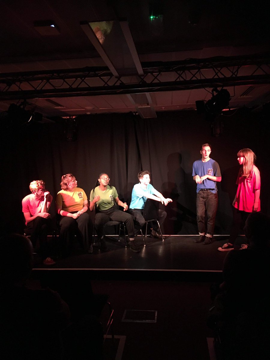 OffscriptI's tweet image. What’s that? @bristolimprov are back with #Offscript tonight! Be sure not to miss out #improv #comedy #theatre #edfringe #makeyourfringe #edinburgh #bristol