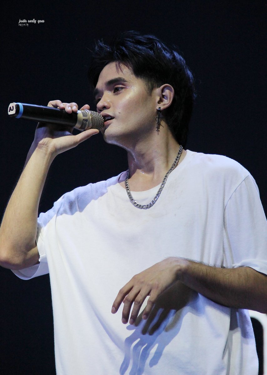 joshonlyyou's tweet photo. [HQ]
<thread>
040819
SB19 at Happy Hallyu Day 3, SM Sky Dome

#SB19 #에스비19 #SB19_JOSH #SB19_SEJUN #SB19_STELL #SB19_KEN #SB19_JUSTIN #HappyHallyuDay3 #HHD3 https://t.co/lsgtrDeig2