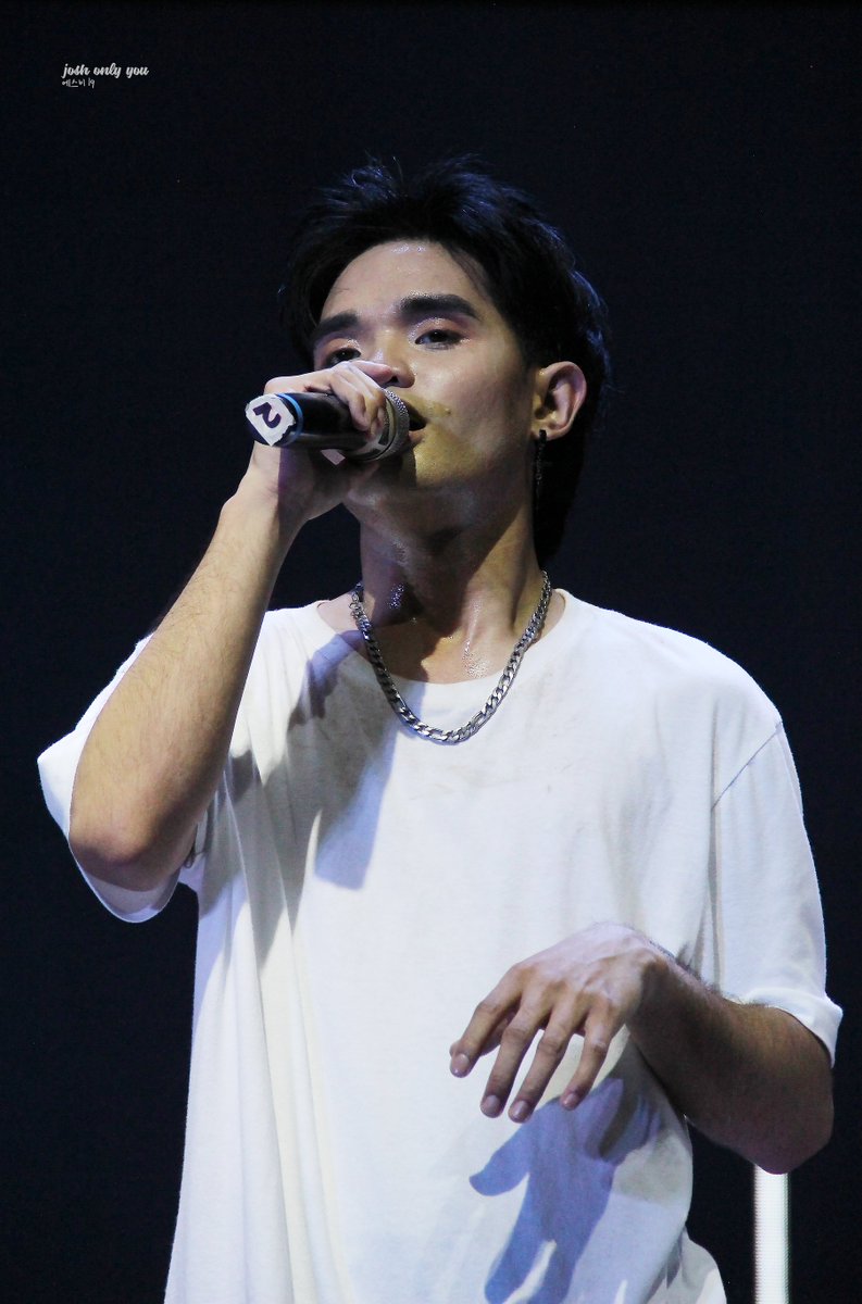 joshonlyyou's tweet photo. [HQ]
<thread>
040819
SB19 at Happy Hallyu Day 3, SM Sky Dome

#SB19 #에스비19 #SB19_JOSH #SB19_SEJUN #SB19_STELL #SB19_KEN #SB19_JUSTIN #HappyHallyuDay3 #HHD3 https://t.co/lsgtrDeig2