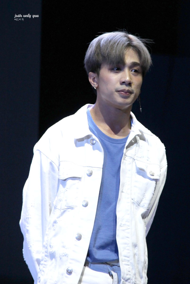 joshonlyyou's tweet photo. [HQ]
<thread>
040819
SB19 at Happy Hallyu Day 3, SM Sky Dome

#SB19 #에스비19 #SB19_JOSH #SB19_SEJUN #SB19_STELL #SB19_KEN #SB19_JUSTIN #HappyHallyuDay3 #HHD3 https://t.co/jdVhneAF1s