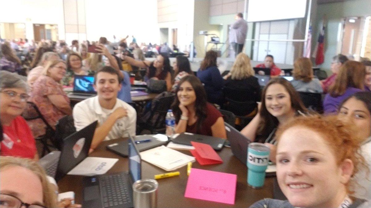 price_science's tweet photo. .@lead4ward training today in Monahans! #KJHisgreat https://t.co/B3v6Xze28V