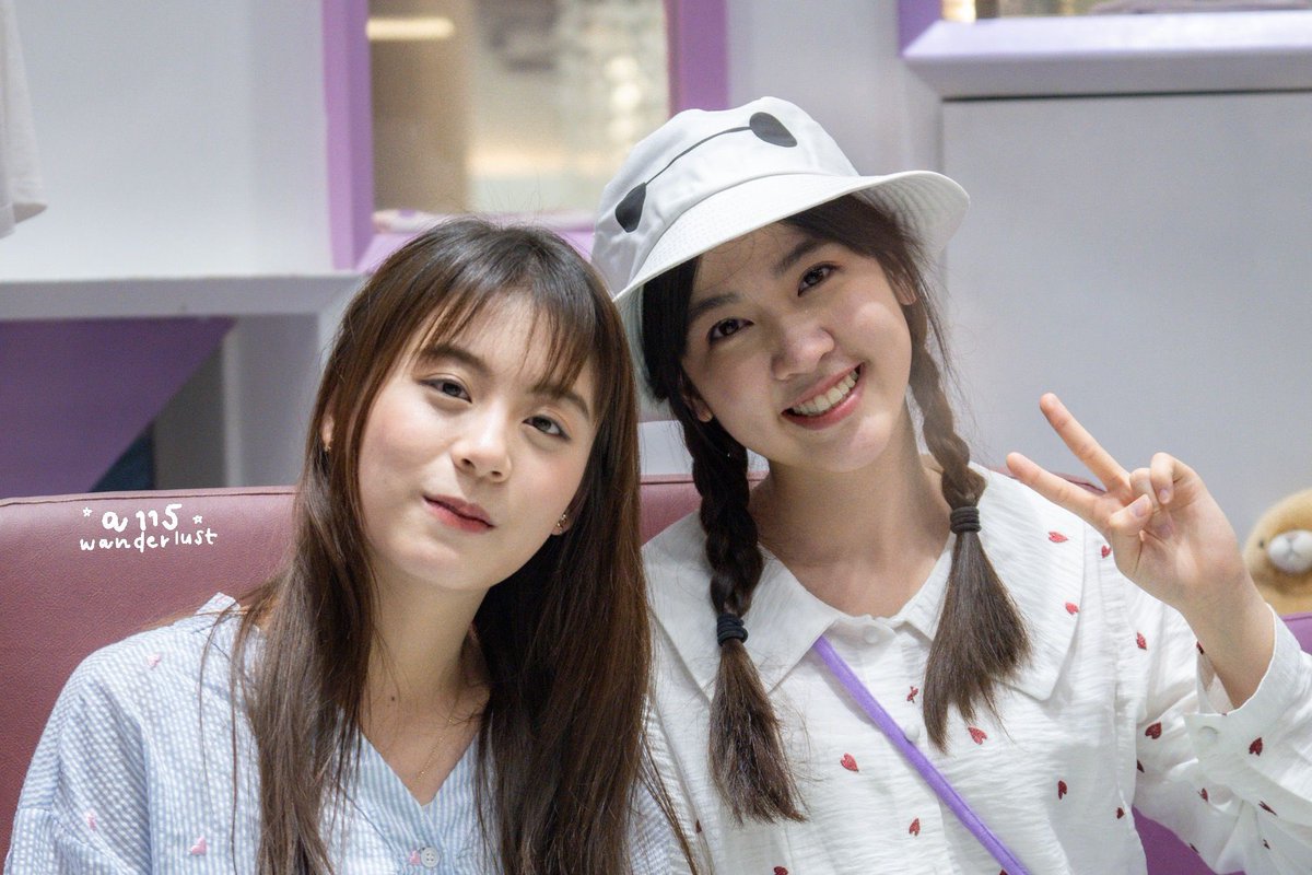 a115wanderlust's tweet photo. น่ารักแพ็คคู่🥺
#ppwithbb #115nf #BambooBNK48 #fondbnk48 #bnk48 https://t.co/FmJ34XQdMl