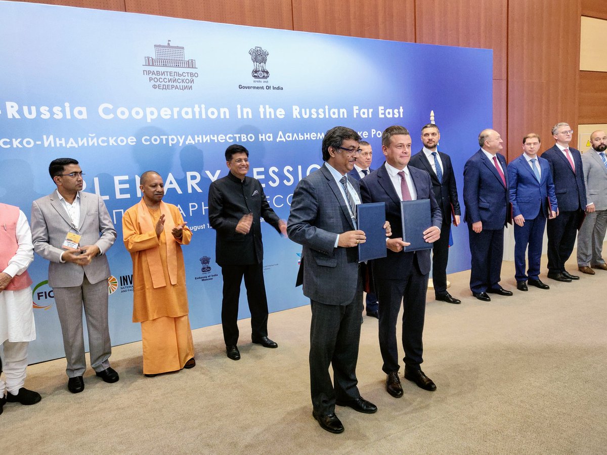 chandel4h's tweet photo. @NSDCINDIA India~ Russia Cooperation # Mr Manish Kumar, MD &amp; CEO NSDC and an autonomous non commercial organisation  Far East Investment &amp; Export Agency  signing &amp; exchange of MOU on Skill Development, Vocational training, and Mobility of Skilled Man power at Vladivostok. https://t.co/OPHRB9KOXa