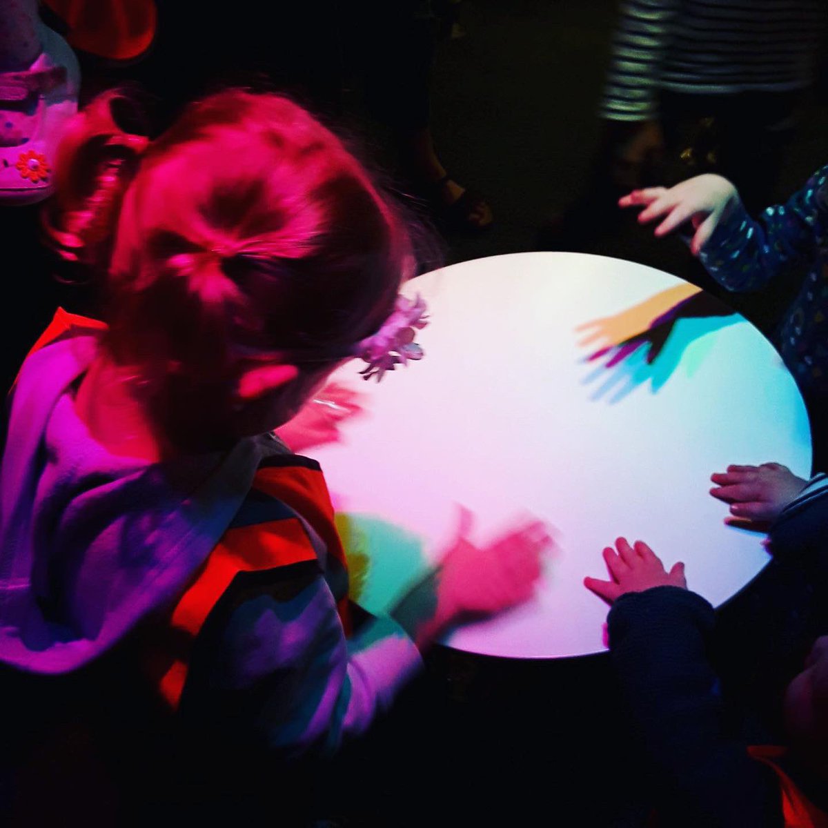 tbpvauxhall's tweet image. The children enjoyed their trip to the science museum. They learnt how to pilot a rocket 🚀, they learnt all about astronauts and space, and about colour and shadows. #tbpvauxhall #exploringspace
