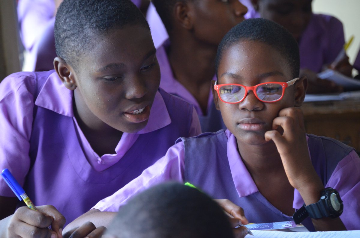 IPNigeria's tweet photo. Young people between 10 to 18 years at Government Secondary School Big Qua, Calabar, Nigeria making personal commitments and actions they will take to making the world a better place.

#InspiringPurpose #EducationForAll #character #personaldevelopment #Africa https://t.co/hYUVVCjhaG
