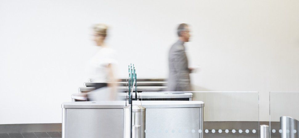 Do you believe that workers don't quit their jobs, they quit their boss? Do you know when to make the decision &amp; leave a poor boss? Inc. shares five signs that it's time to quit. #talentnetworth #careerinvesting #jobsaisfaction #leadershipskills
inc.com/scott-mautz/if…