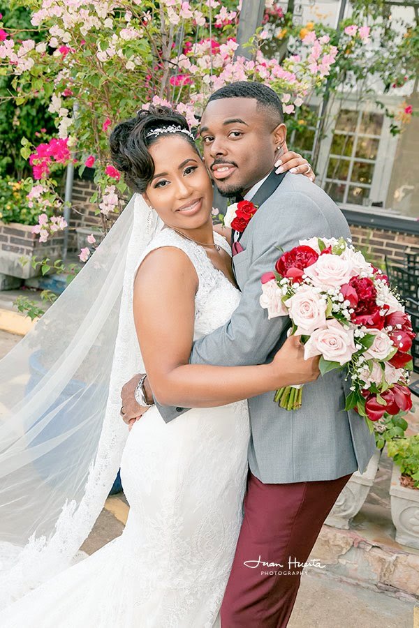 Houston award-winning wedding photographer under $2000 Juan Huerta Photography prices, packages. juanhuerta.com 
All day until 12:00AM, fine art prints, all high resolution pictures, free bridal session #weddingsinhouston #weddingphotography #weddingphotographer