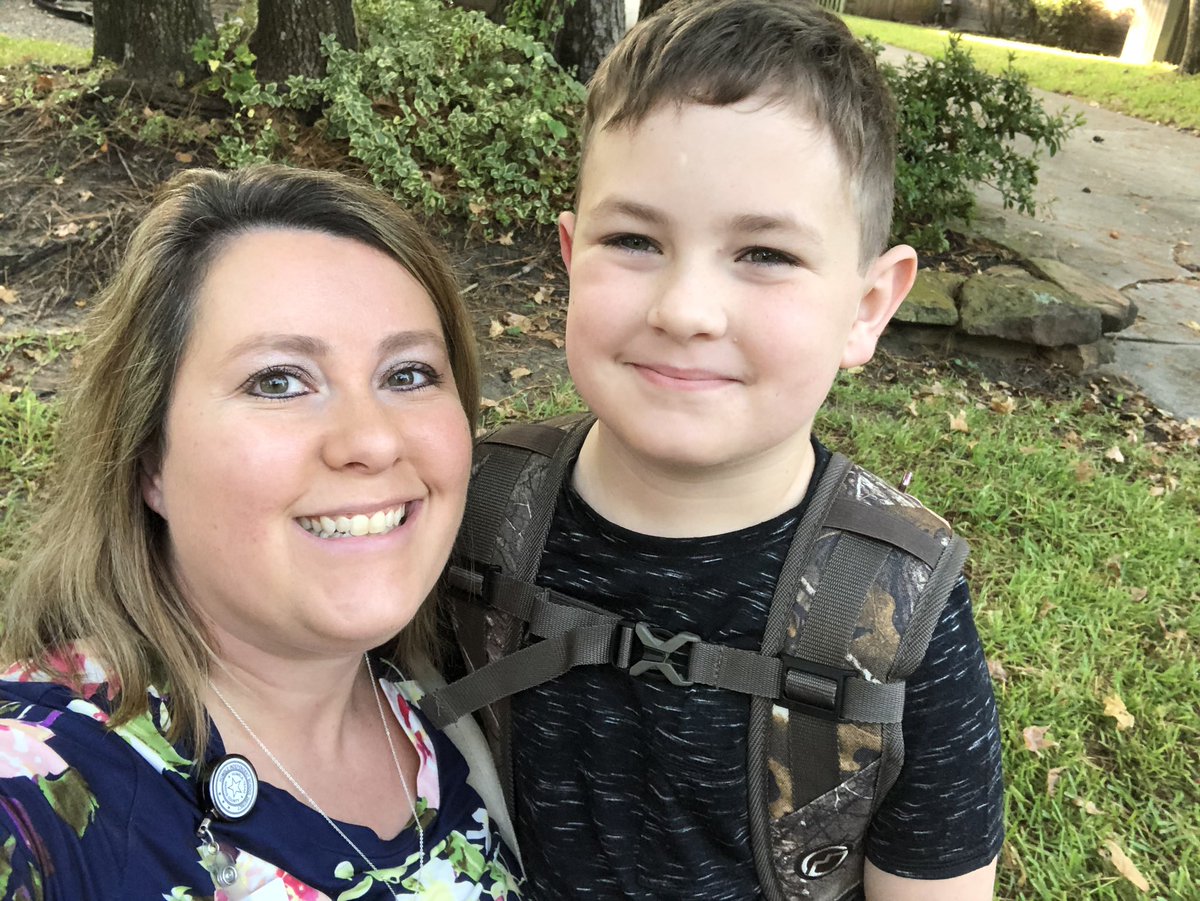 JFTBLiteracy's tweet photo. This handsome third grader is ready for the first day!! #bethelight @HumbleISD_DWE #Humblefirstday https://t.co/xsyHraQXBd